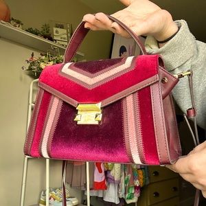 Micheal Kors purse